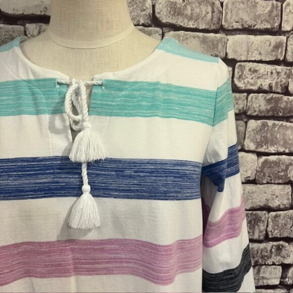 T By Talbots White, Blue & Purple 3/4 Sleeve Top Size M - Picture 2 of 9